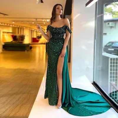 Великолепные вечерние платья с блестками, изумрудно-зеленые платья с  открытыми плечами для выпускного вечера, женские вечерние платья с высоким  разрезом на заказ | AliExpress