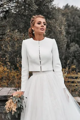 Свадебный жакет невесты Chanel купить в Москве - свадебный салон Etna Bride