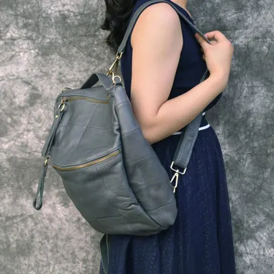 Элегантная женская маленькая сумка портфель с гравировкой/ Черная кожаная  мини сумочка с верхней ручкой (ID#1710576092), цена: 1717.50 ₴, купить на  Prom.ua