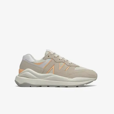 Женские кроссовки New Balance 574 Высокие Зимние купить в Украине