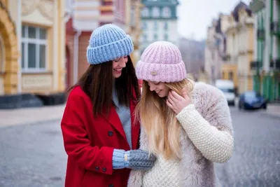 Купить женскую вязанную шапку Дина Харьков, Украина