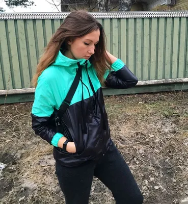 куртка ветровка женская спортивная одежда анорак стиль | Nike running  jacket, Running jacket, Athletic jacket with hood