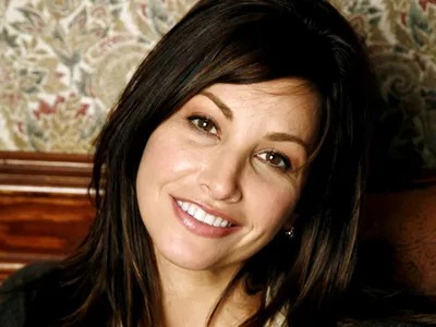 Джина Гершон (Gina Gershon) - актриса - фотографии - голливудские актрисы -  Кино-Театр.Ру