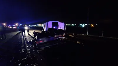 Краснодар | Двое погибло, трое в больнице: в жуткое ДТП попал микроавтобус  \