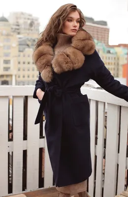 Зимнее пальто женское - купить в СПБ. С мехом или капюшоном