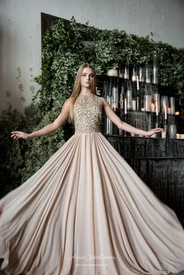 Невеста и её золотое платье: секреты красоты | Идеи для свадьбы