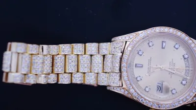 Золотые часы Rolex